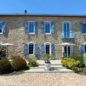Bed & Breakfast La Maison Du Bonheur, Ausson